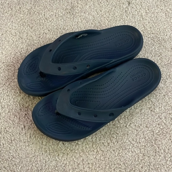 “CROCS Women’s Flip Flops size 6” - Picture 1 of 6